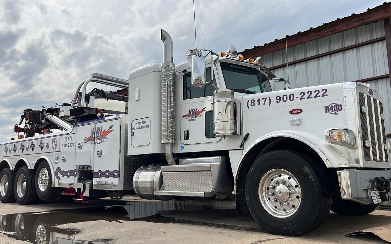 HBL-Towing-10-2025-12 Tractor Trailer Towing in Dallas Texas | HBL Towing & Recovery